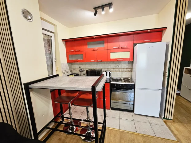 Stan na dan Novi Sad + parking!