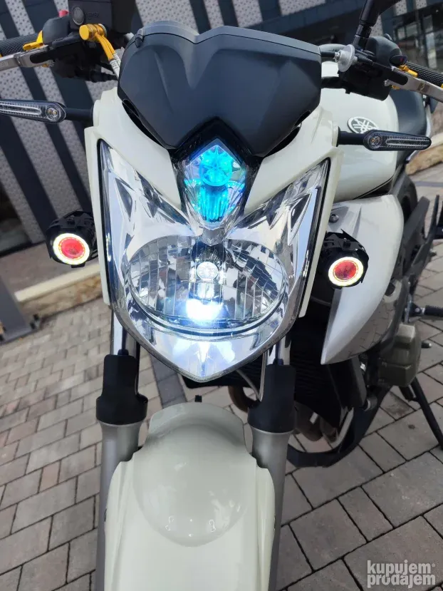 Yamaha XJ6 N Abs 2011god TOP Stanje xj mt r