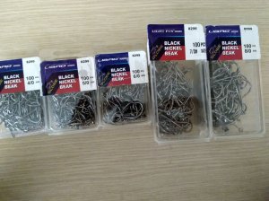 Udice Globe za soma . 7/0, 6/0.5/0, 4/0