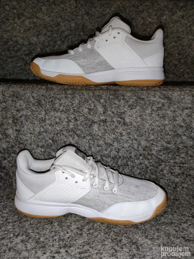 Adidas patike 37.5 decje LIGRA 6 W za odbojku