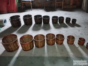 prodajem novih 16 dekorativnih korpi