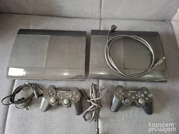 Sony 3 slim cipovani 2 komada