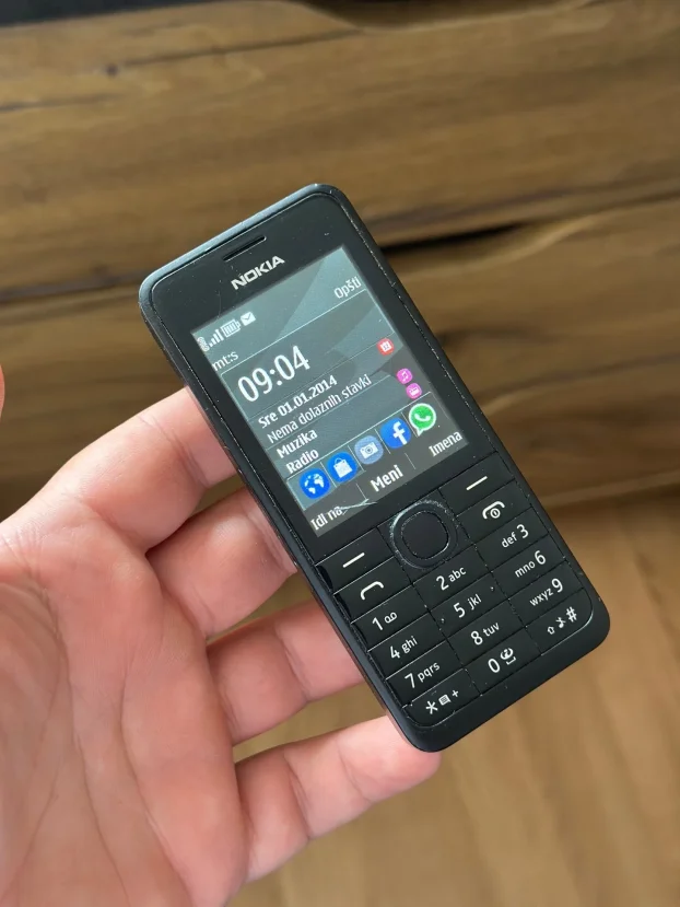Nokia 301