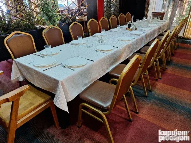 Sto i klupe na rasklapanje 200x90 METALNA KONSTRUKCIJA!