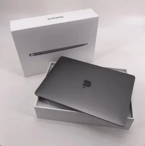 Apple MacBook Air M1 13" 8GB RAM/256GB