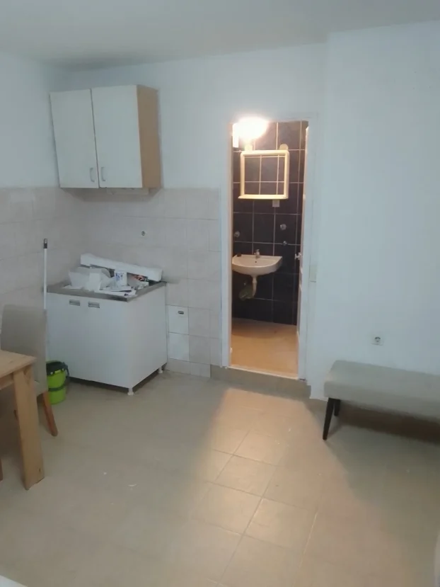 branka Radicevica, Železnik, 0.5 garsonjera, 22 m²