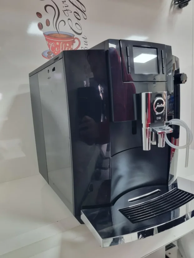 Espresso aparat Jura E60