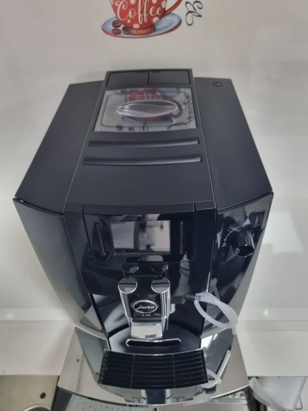 Espresso aparat Jura E60