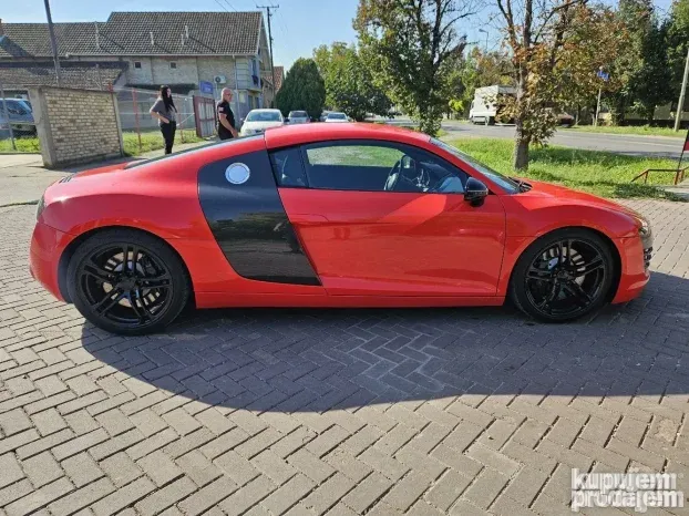 2010 Audi R8 4.2 za gradjevinski