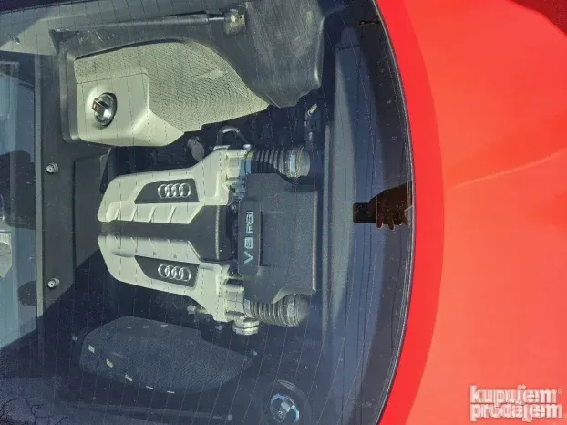 2010 Audi R8 4.2 za gradjevinski