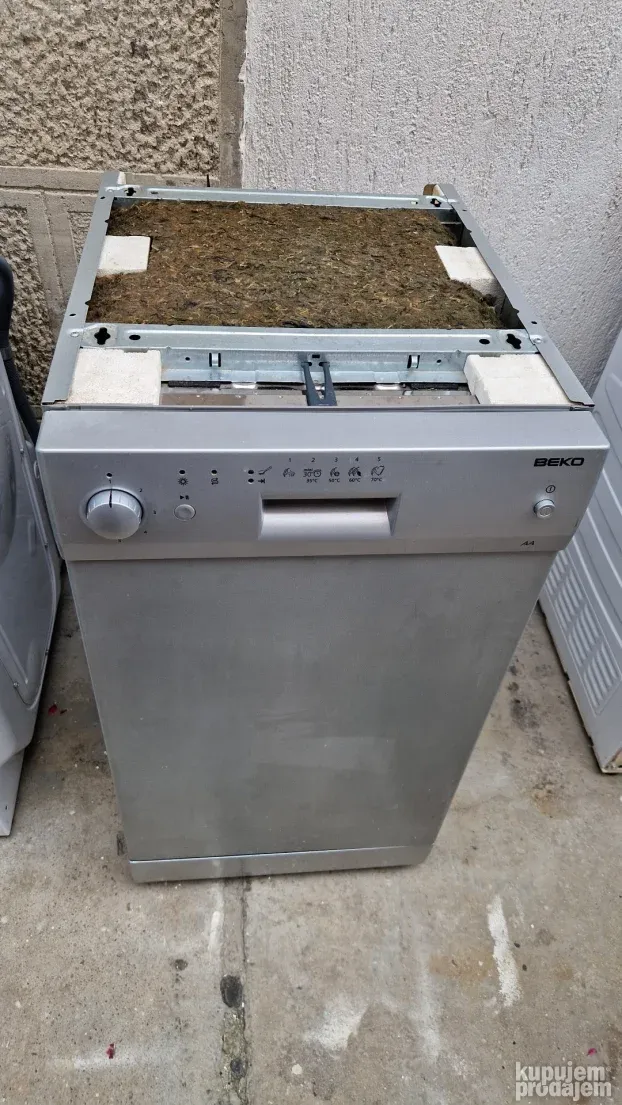 Masina za pranje sudova (sudo masina) Beko