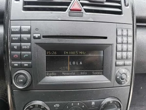 Fabricki radio za Mercedes B klasu 245 PROVEREN
