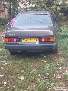 Aston Martin V12 Vantage