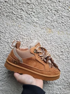 Ugg cizme/cipele Lowmel