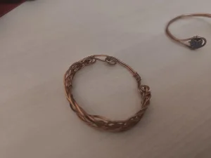 Bakarne narugvice - Rucni rad