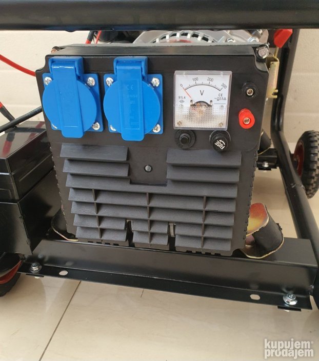 Agregat LOMBARDINI 4.5 kW dizel - sincro alternator NA KLJUČ