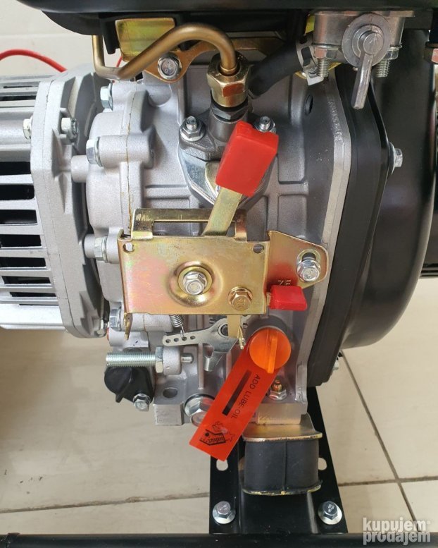 Agregat LOMBARDINI 4.5 kW dizel - sincro alternator NA KLJUČ