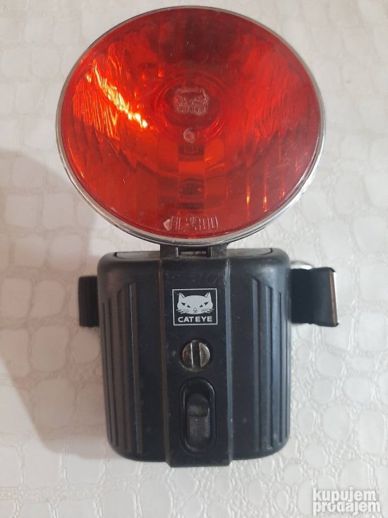 Cateye lampa za bicikl made in Japan