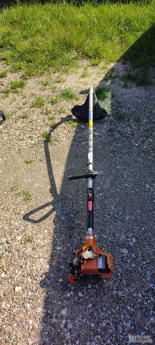 trimer na benzin za kosenje trave echo yamabiko gt-222es