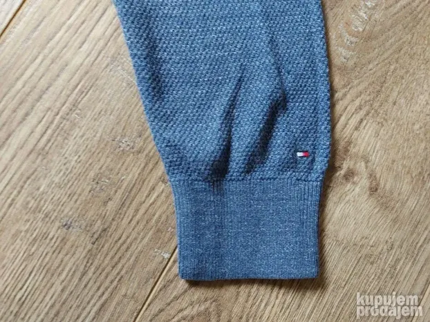TOMMY HILFIGER dečiji džemper za dečake vel..176