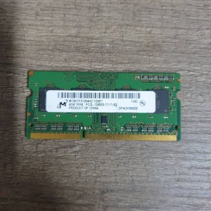 M 4gb DDR3 PC3l 11 11 B2