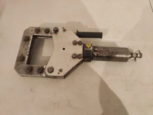 Klesta presa davilica za pvc cevi za gas i vodu