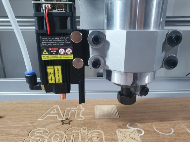 CNC masina , 800x600 1000w + laser