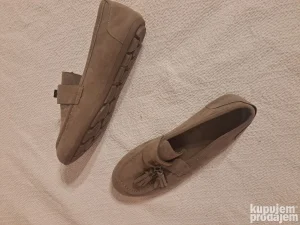 Odeća i obuća, assessoar