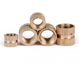 Matica za umetanje M6x8x8 (20 komada)