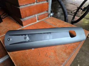 specialized poklopac baterije