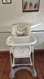 Stolica za hranjenje CAM