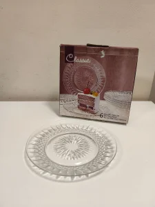 Desertni tanjirići od stakla 6 komada NOVO