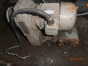 frekvetni elektro motor sa  reduktorom sever subotica