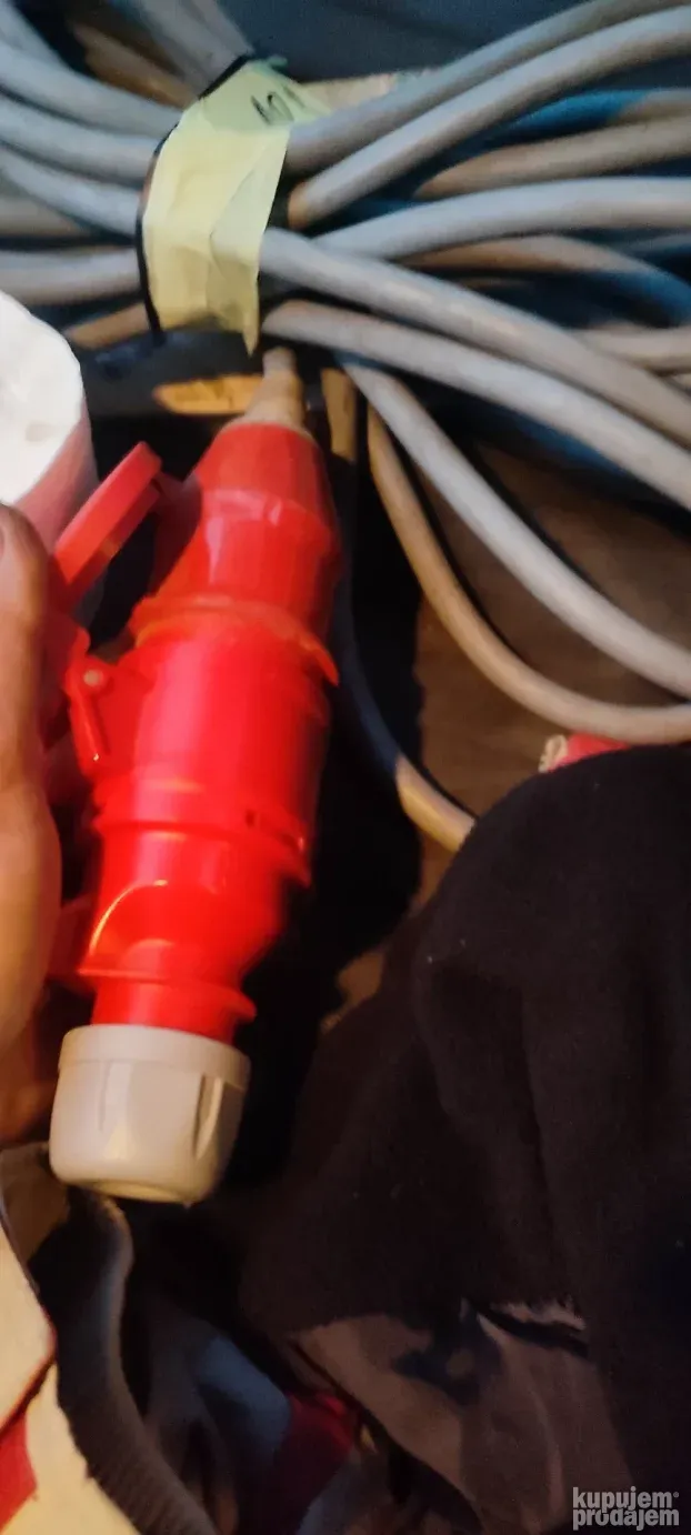 industrijki produzni kabal uko uto 360v.16a.10 met.