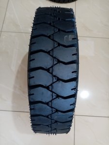 Nove gume 560x165x11 za viljuškare TRAYAL AKCIJA AKCIJA