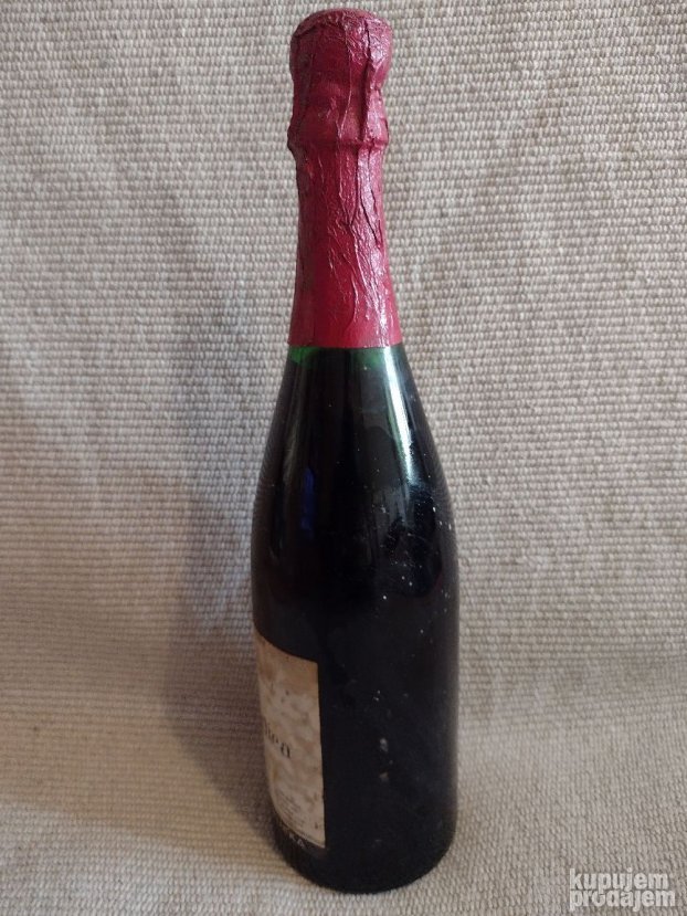 Bakarska Vodica Rubin Demi Sec Istravinoexport rijeka 1969g