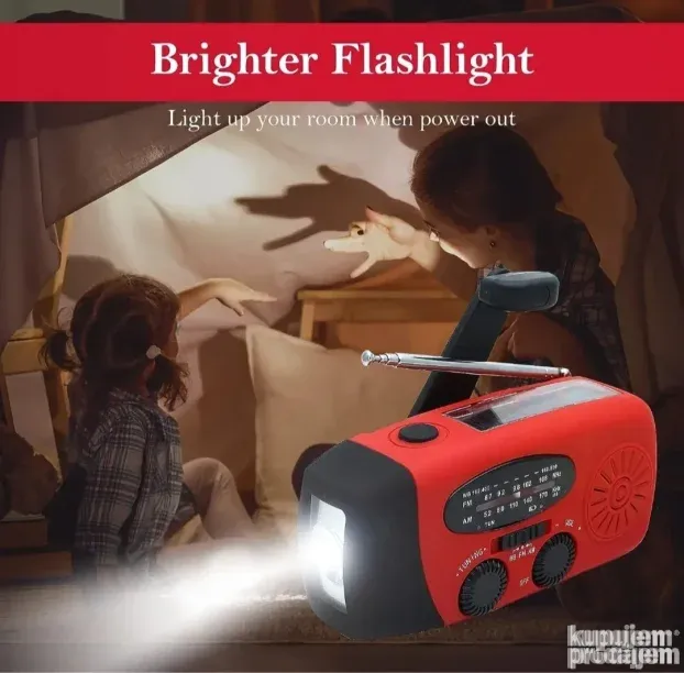 Solarni FM radio sa LED lampom 2000mAh baterija