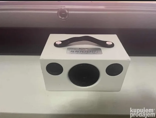 Bose SoundLink III Bose Revolve + i Soundlink Mobile II