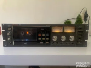 Tascam 122