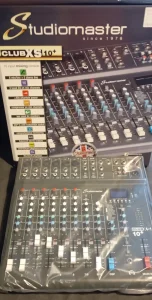 KOMPLET Ozvučenje EV + Studiomaster(novo),dobra prilika !