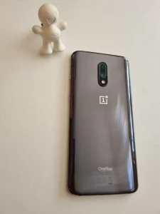 One plus 7,6+2/128gb.