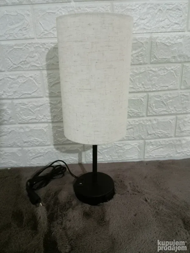 Noćna lampa na dodir