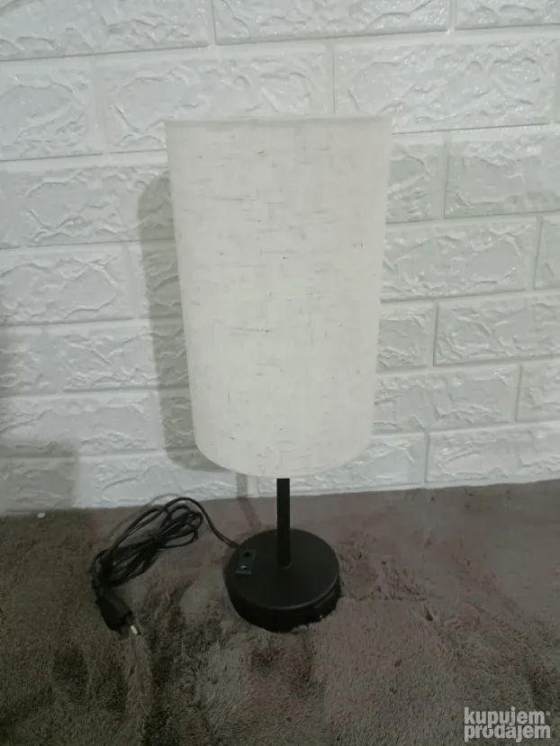 Noćna lampa na dodir