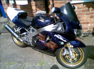 Honda CBR 900 RRX originalni delovi