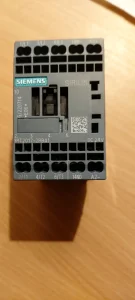 SIEMENS kontaktor 3RT2017-2BB41 24VDC