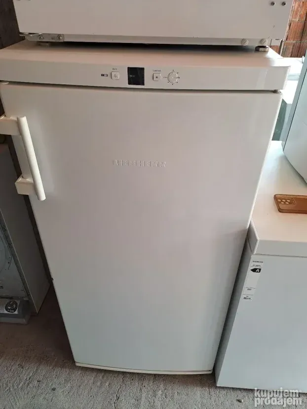 Liebherr zamrzivač