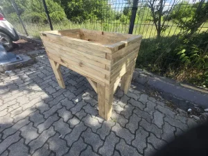Žardinjere / Saksije www.onetek.rs