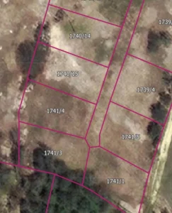 Prodajem plac u Zaovinama u blizini jezera