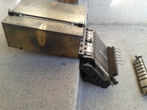 Aparat, klaser, sortirka, dozer za male eksere, eksercice