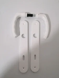 Kvake za drvena vrata PLASTIČNE BELE model 3 Novo